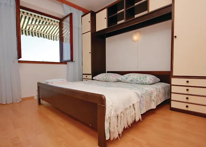 Apartament Iv *